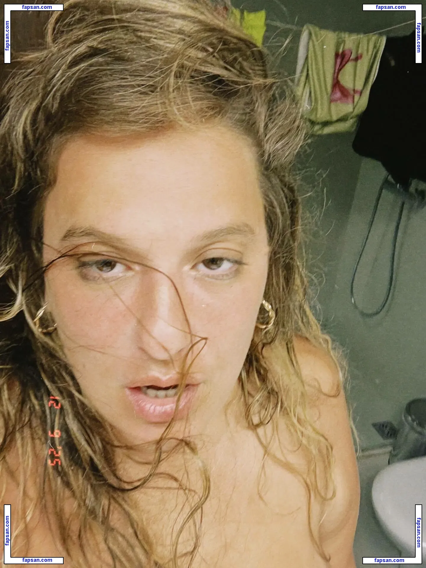 Alice Caymmi голая фото #0002 с Онлифанс