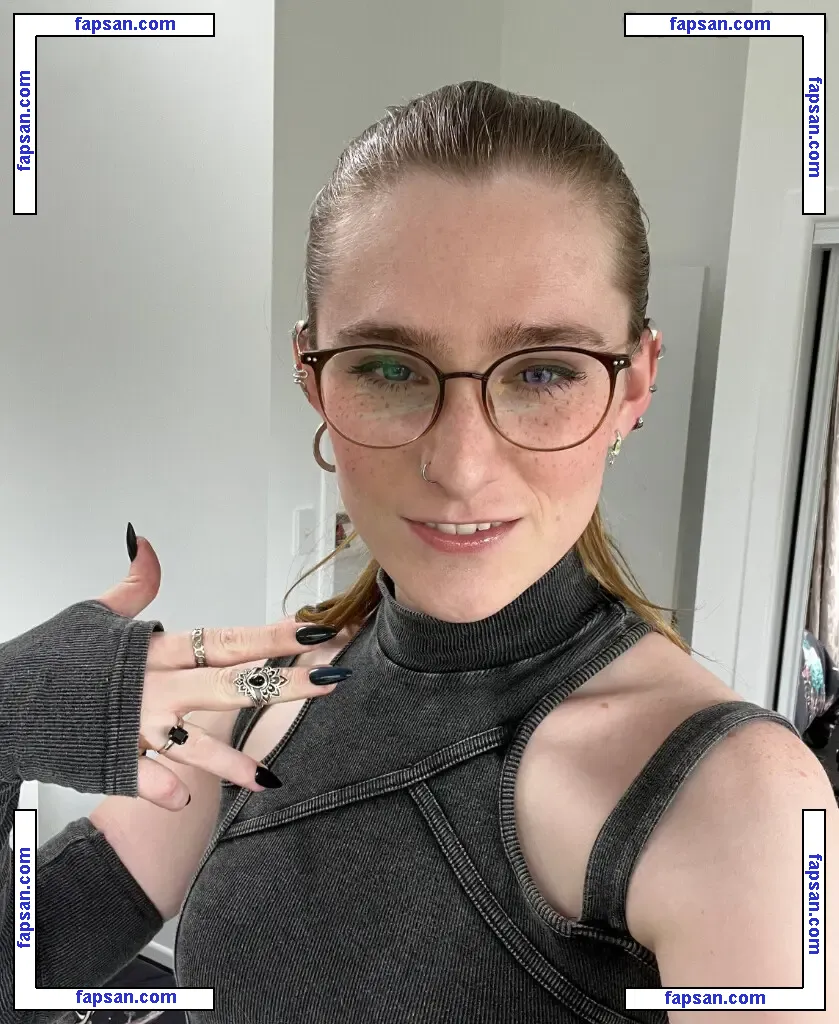 Alice In Wonder1and nude photo #0027 from OnlyFans