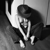 Alice Li Alicerenar Lismagi nude #0010