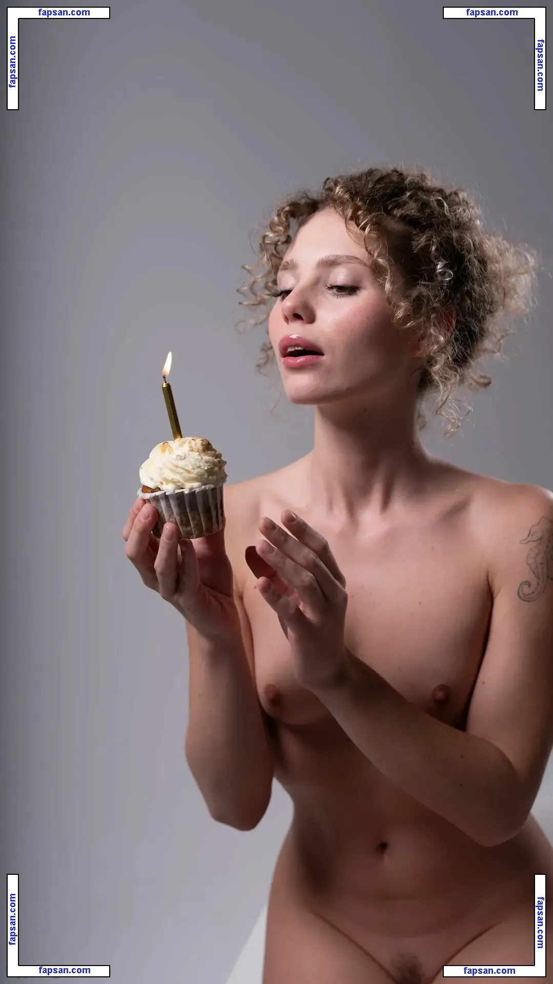 Alice Li голая фото #0138 с Онлифанс