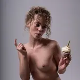 Alice Li голая #0126