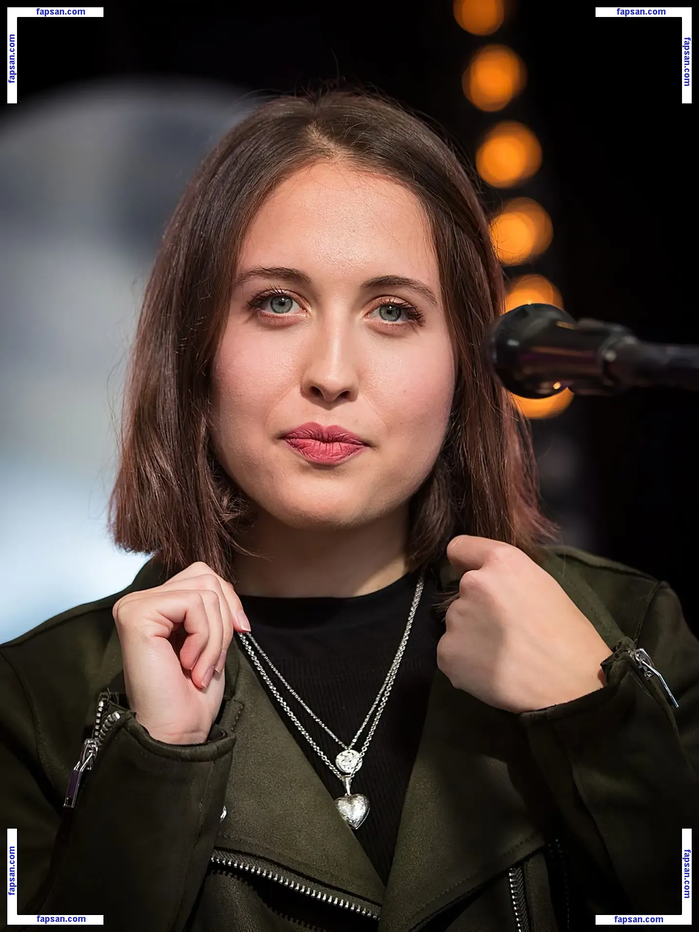 Alice Merton голая фото #0002 с Онлифанс