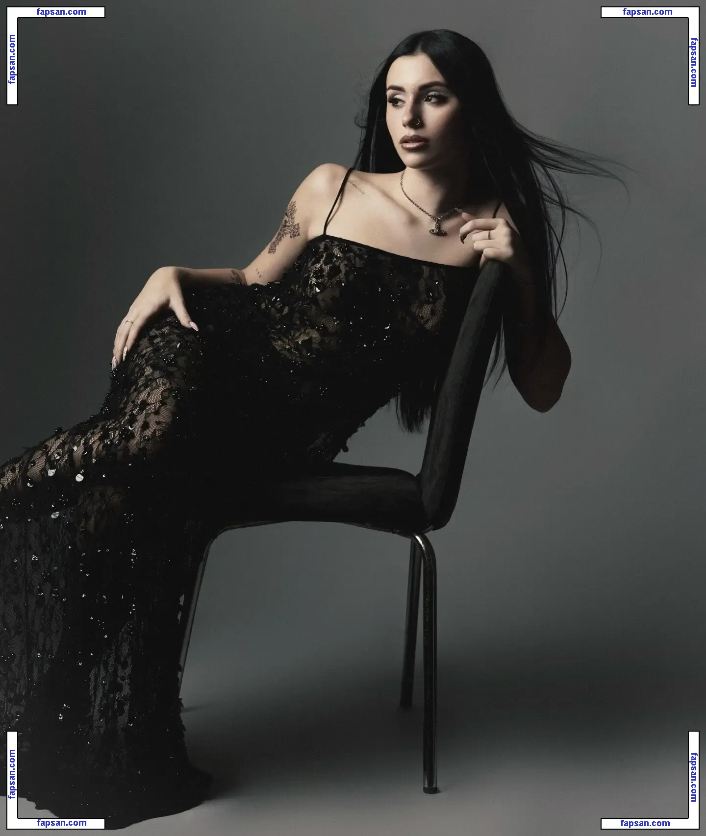 Alice Perego голая фото #0010 с Онлифанс