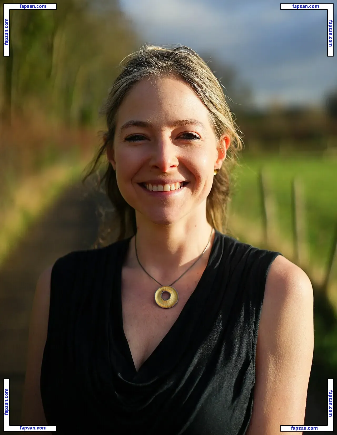 Alice Roberts Presenter nude photo #0001 from OnlyFans