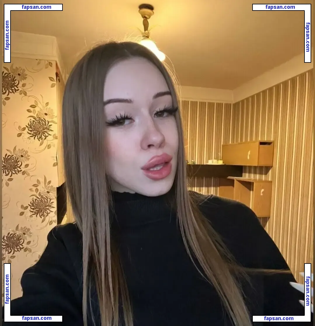 Alicebam nude photo #0003 from OnlyFans