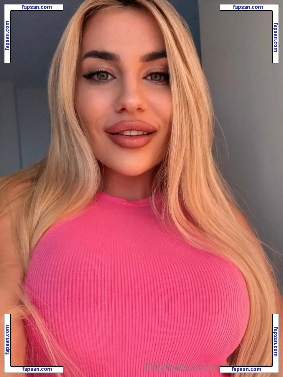alicedollyua nude photo #0066 from OnlyFans