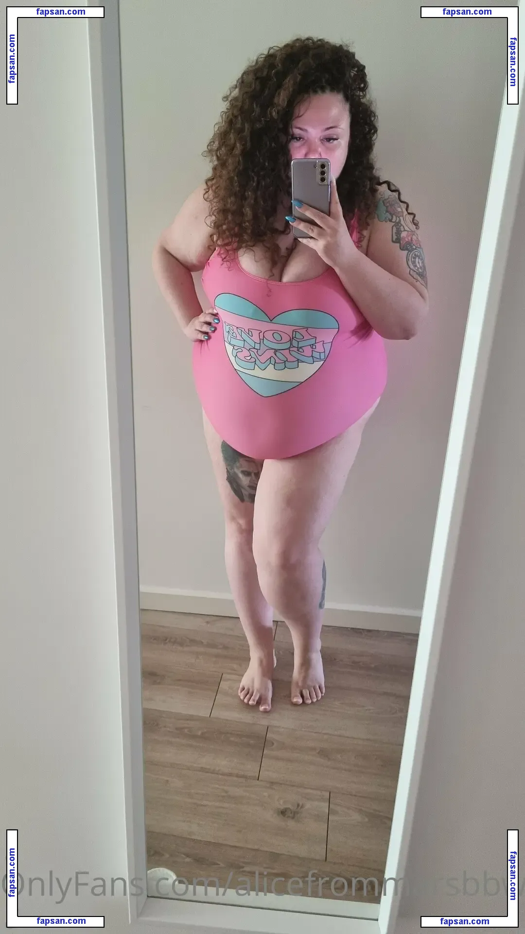 alicefrommarsbbw nude photo #0030 from OnlyFans