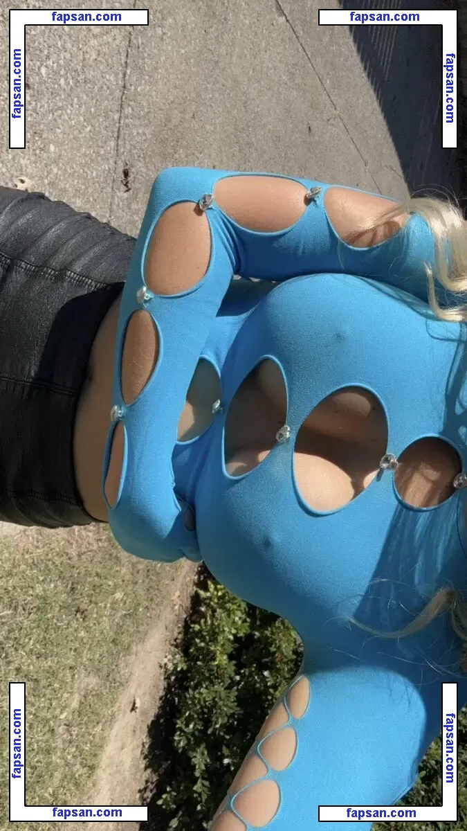 Aliceinwonderland65 nude photo #0010 from OnlyFans