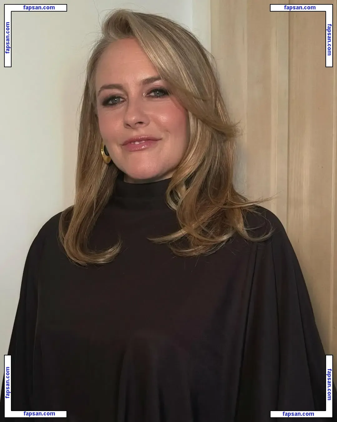 Alicia Silverstone nude photo #0310 from OnlyFans