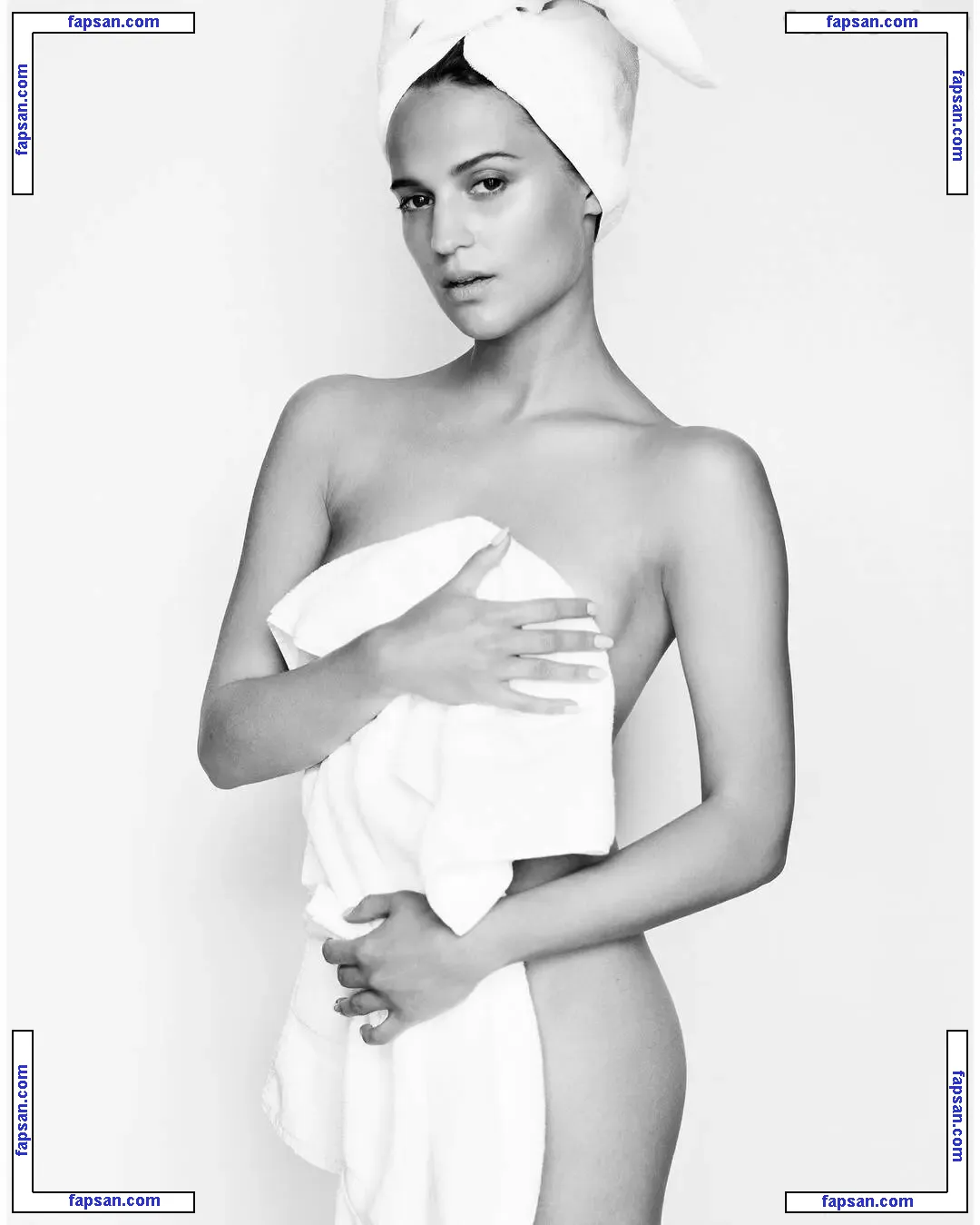 Alicia Vikander nude photo #0470 from OnlyFans