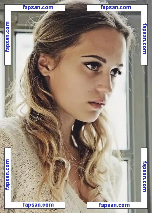 Alicia Vikander nude photo #0515 from OnlyFans