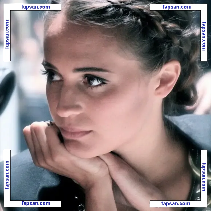 Alicia Vikander nude photo #0520 from OnlyFans