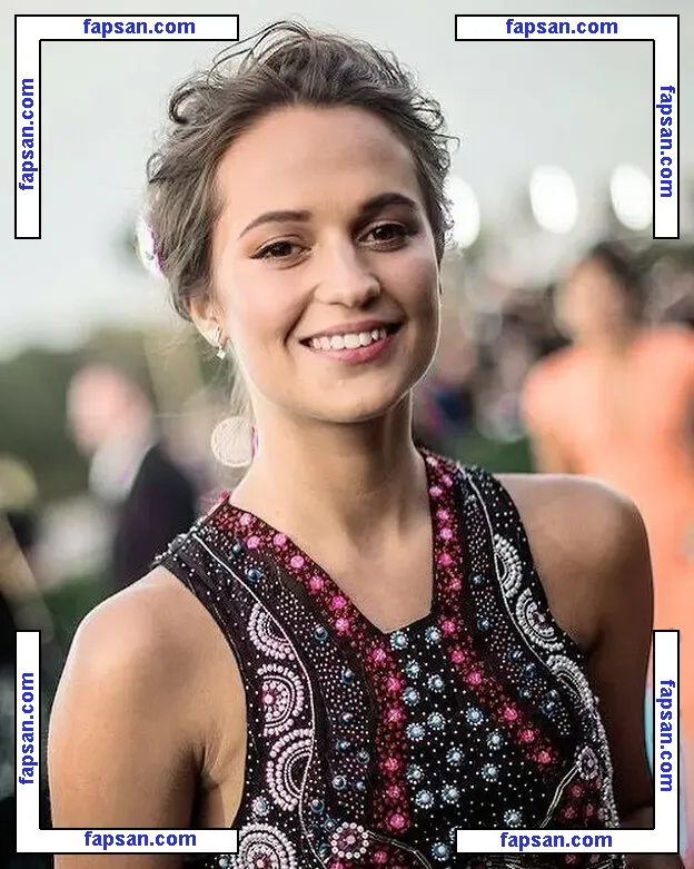 Alicia Vikander nude photo #0524 from OnlyFans