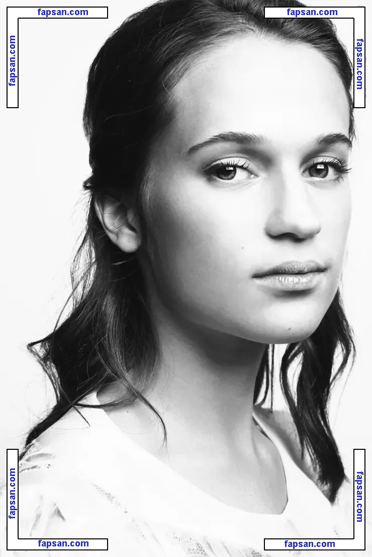 Alicia Vikander nude photo #0527 from OnlyFans