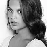 Alicia Vikander голая #0518