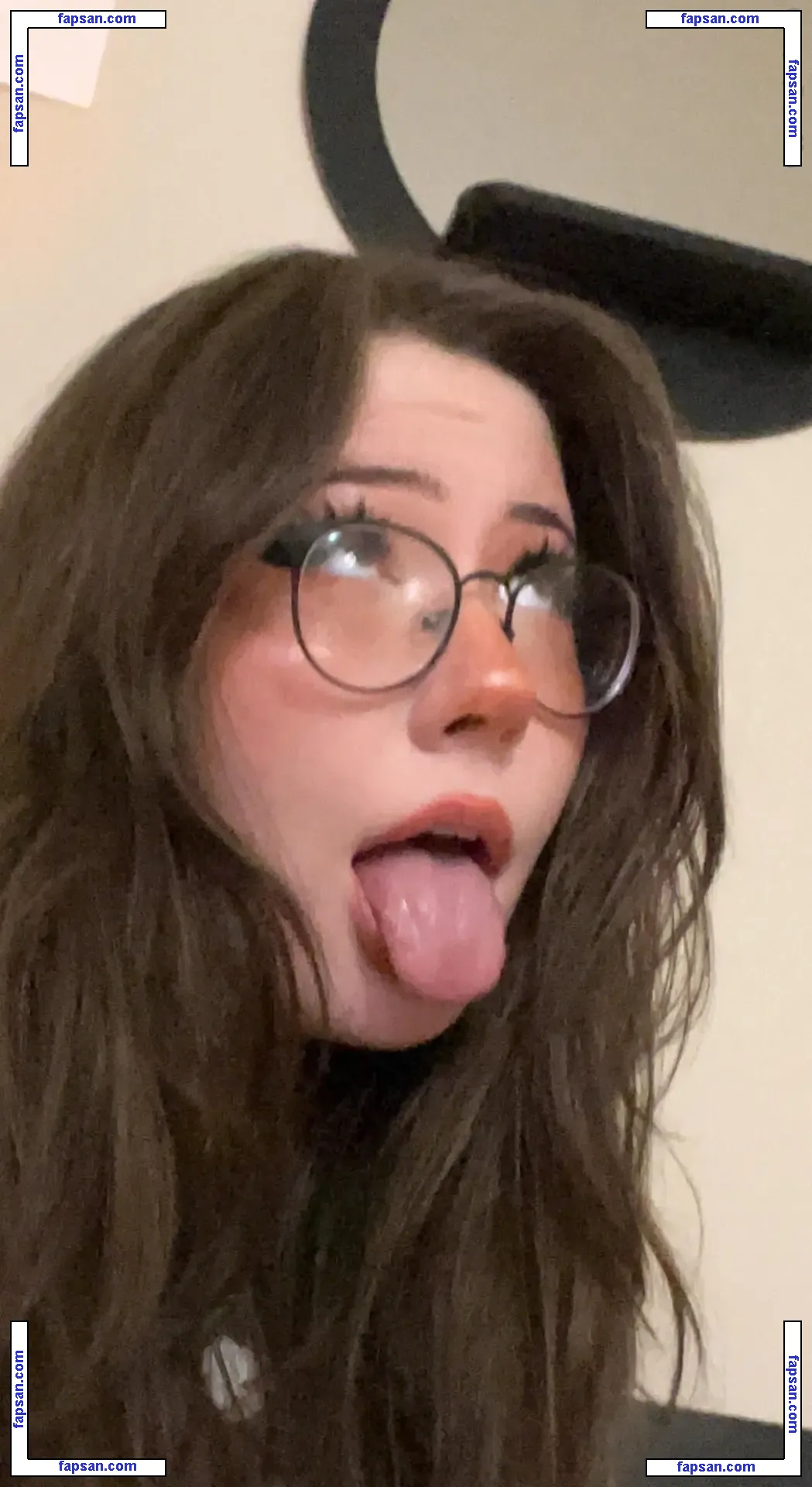 AliciaJade nude photo #0031 from OnlyFans