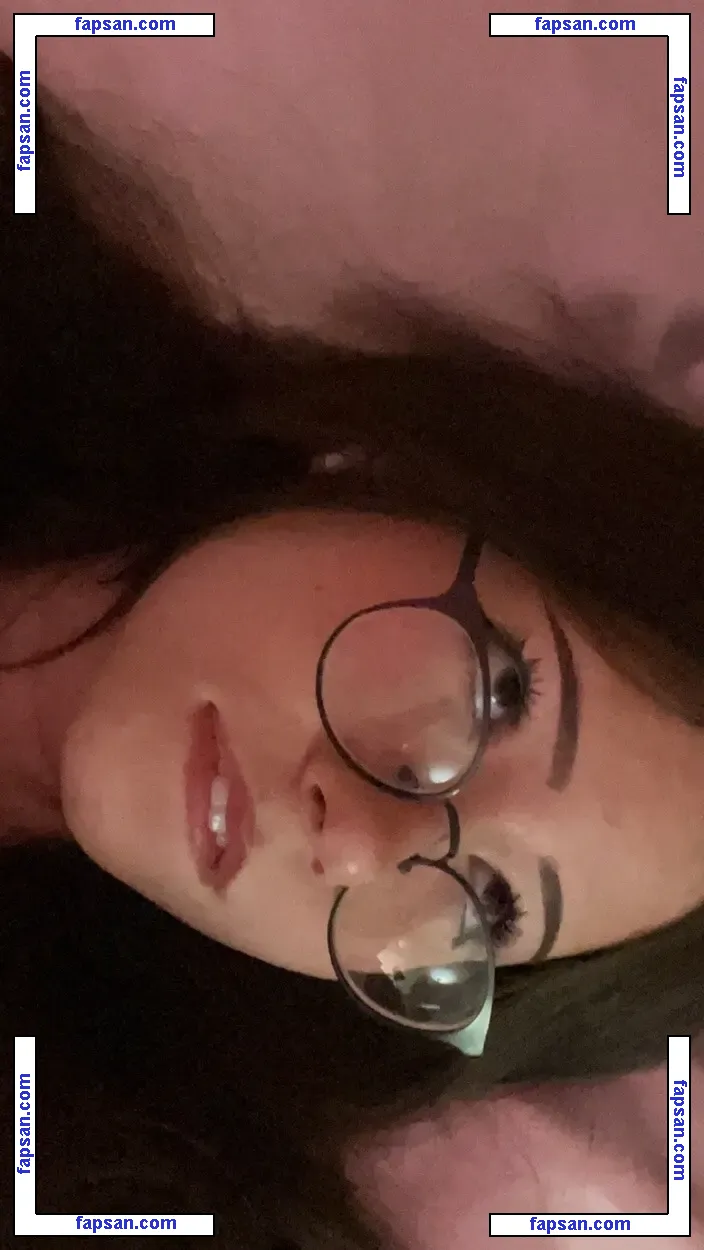 AliciaJade nude photo #0084 from OnlyFans