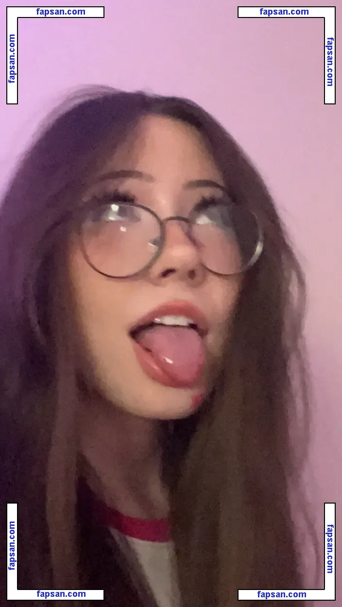 AliciaJade nude photo #0106 from OnlyFans