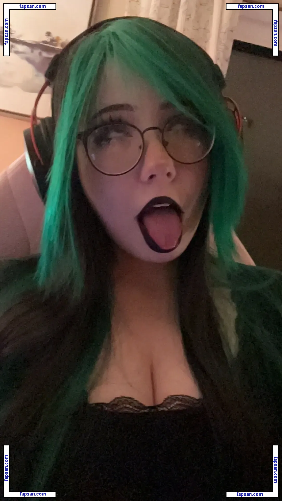 AliciaJade nude photo #0134 from OnlyFans