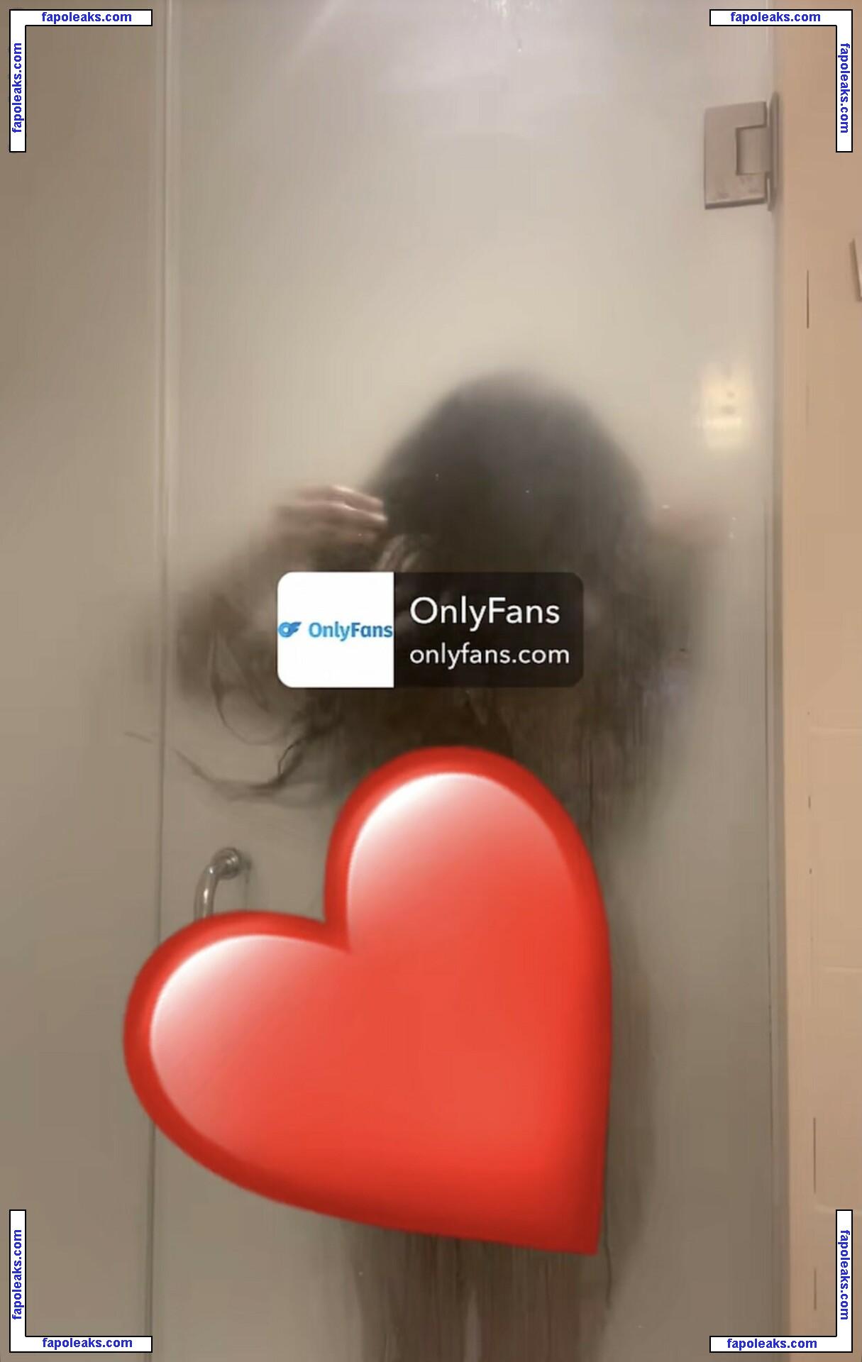 aliciamoore19 / amoore19 / theheelhouse nude photo #0003 from OnlyFans