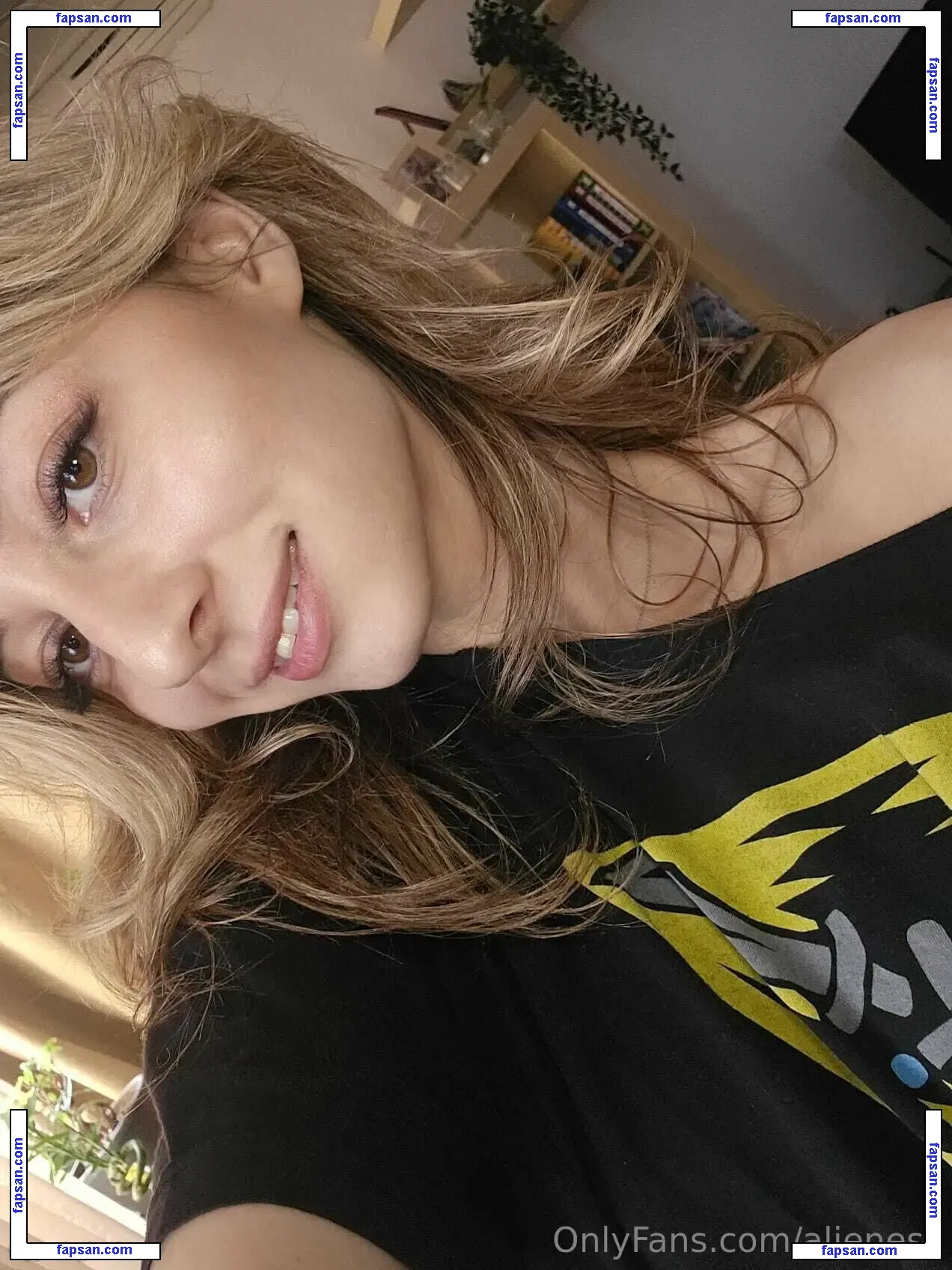 alieness nude photo #0001 from OnlyFans