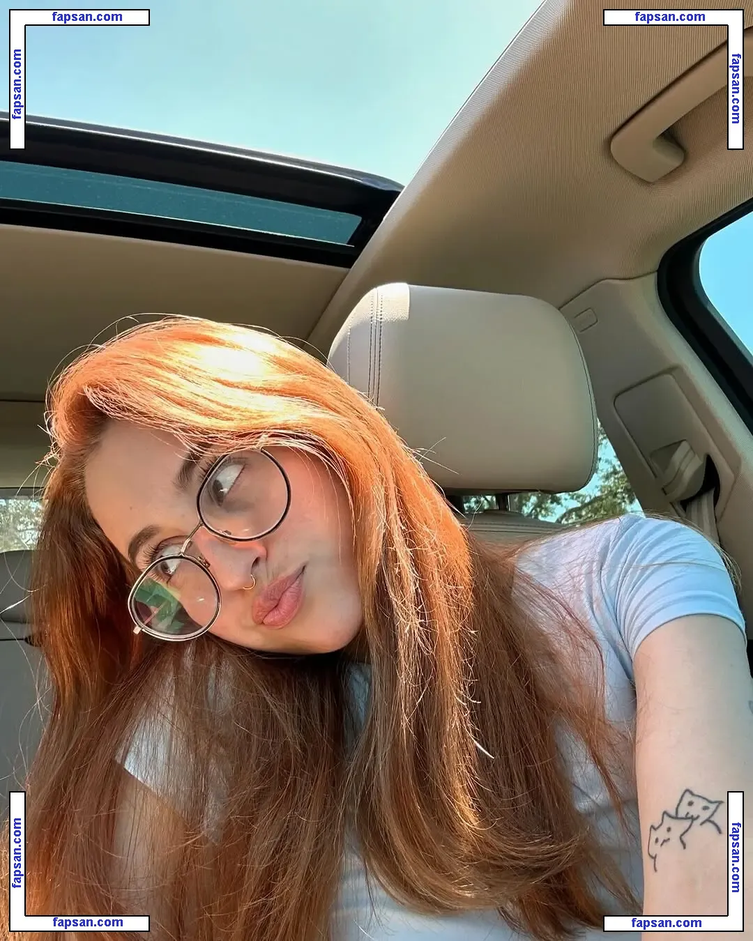 Alilmoody голая фото #0011 с Онлифанс