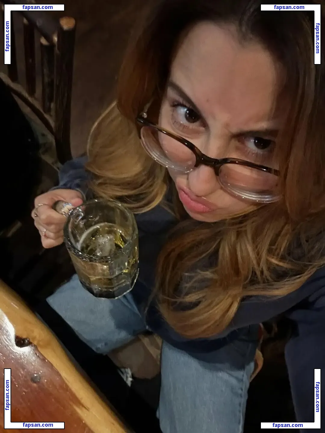 Alilmoody голая фото #0024 с Онлифанс