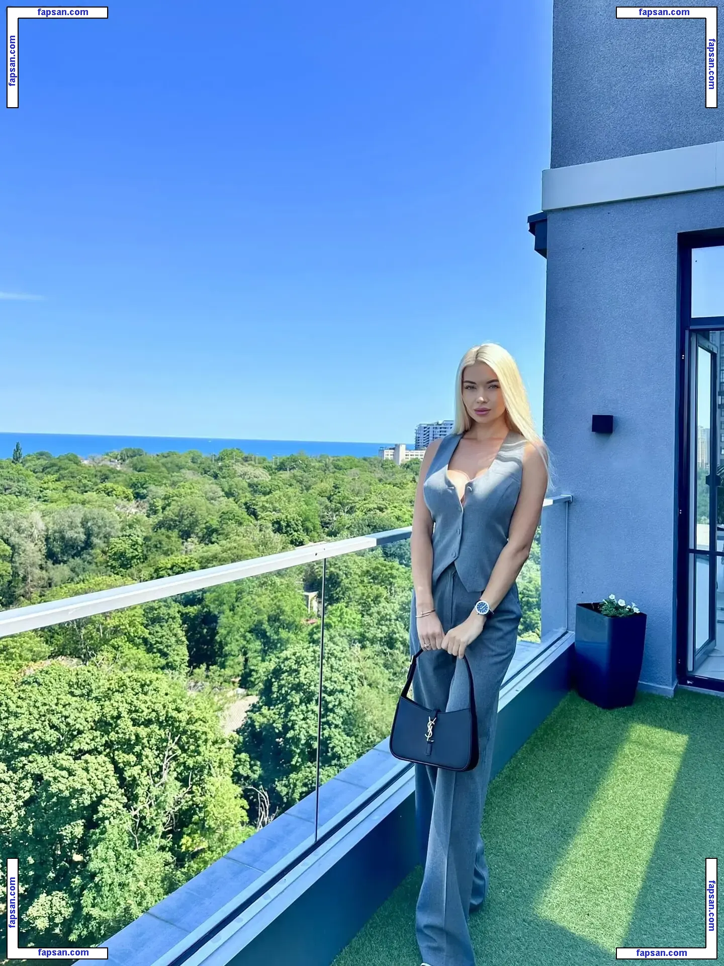 Alina Buryachenko голая фото #0002 с Онлифанс