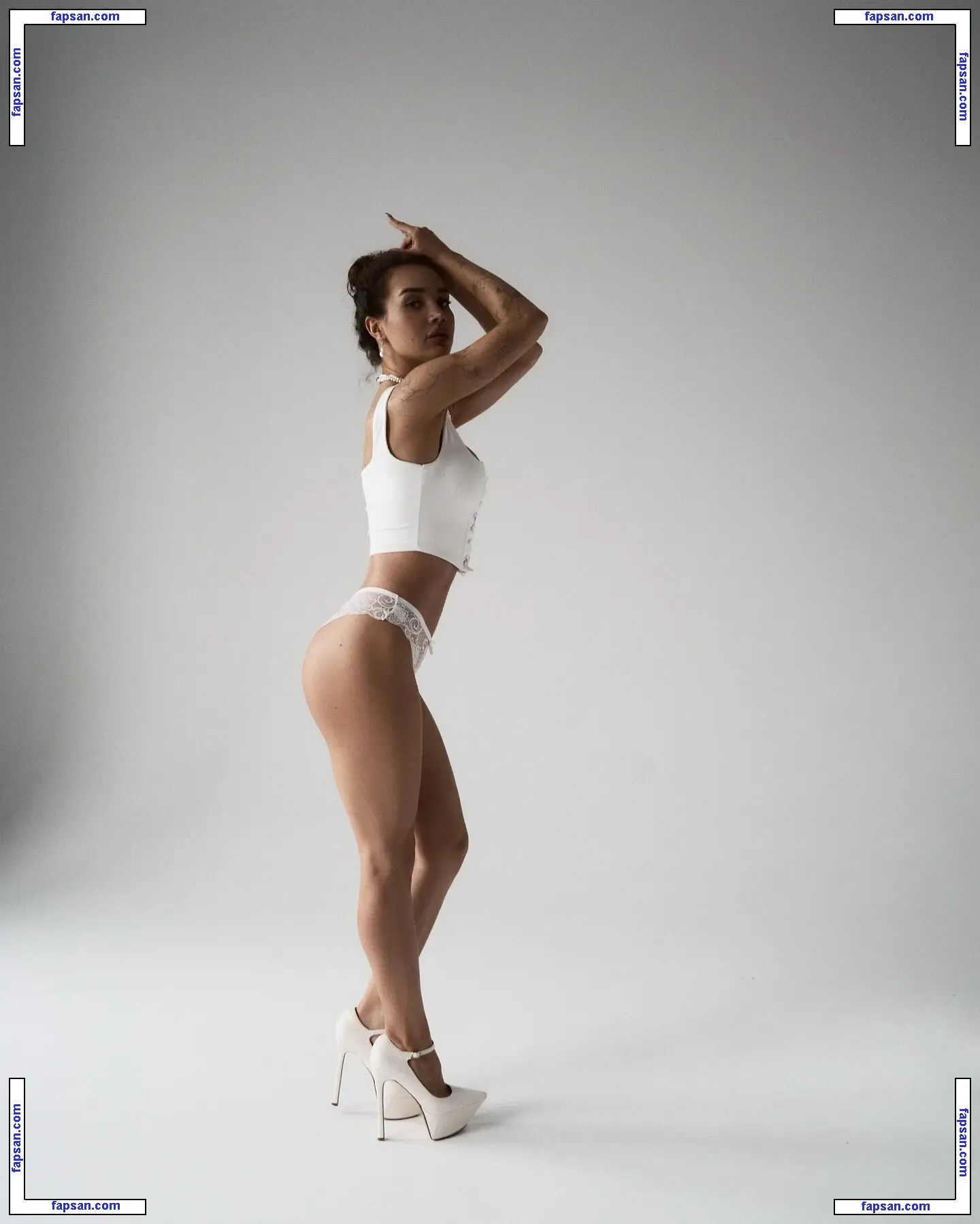 Alina Neuer nude photo #0031 from OnlyFans
