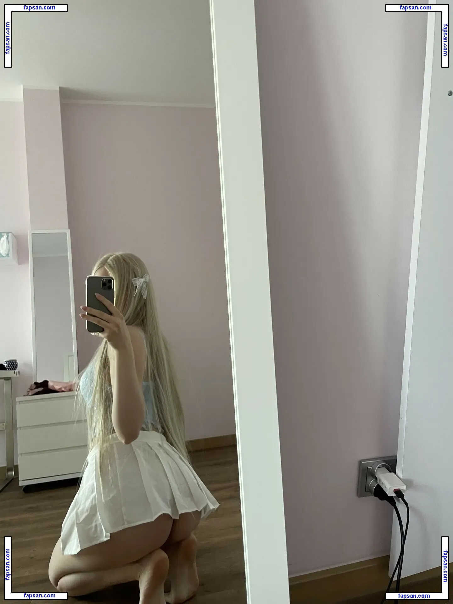 alina.ray nude photo #0007 from OnlyFans