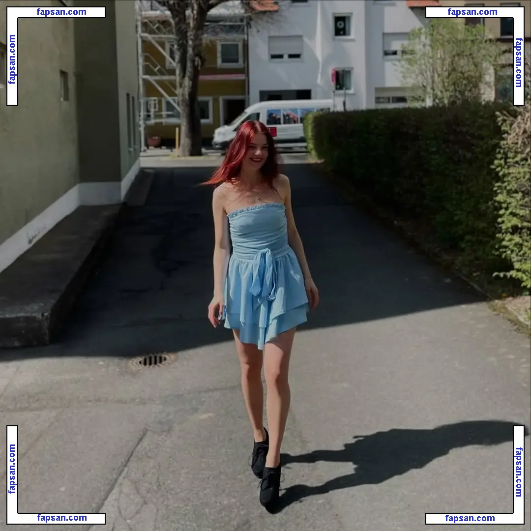 alinagtz1 nude photo #0012 from OnlyFans