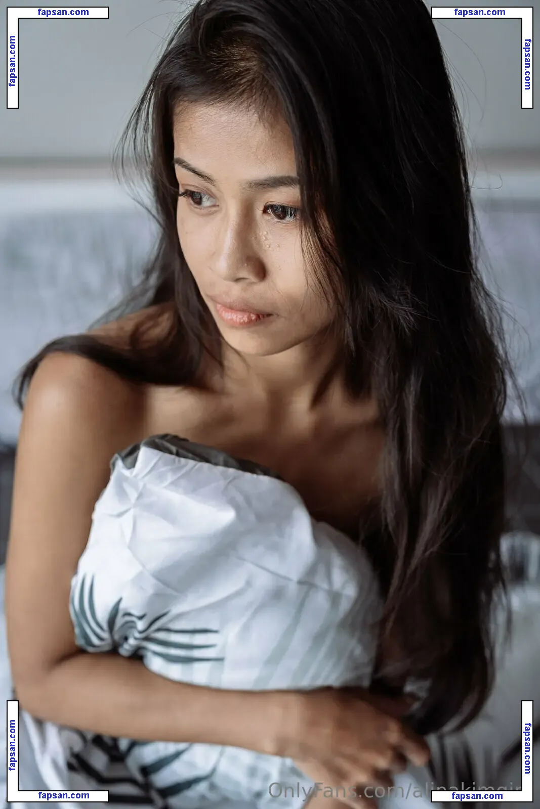 alinakimgirll nude photo #0039 from OnlyFans