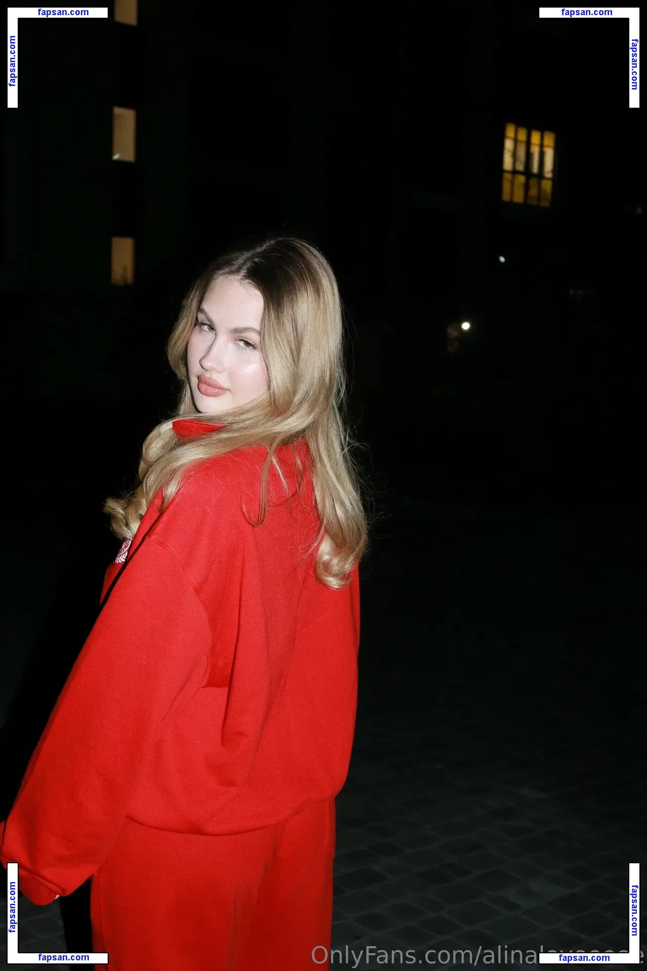 alinaloveeeee nude photo #0003 from OnlyFans