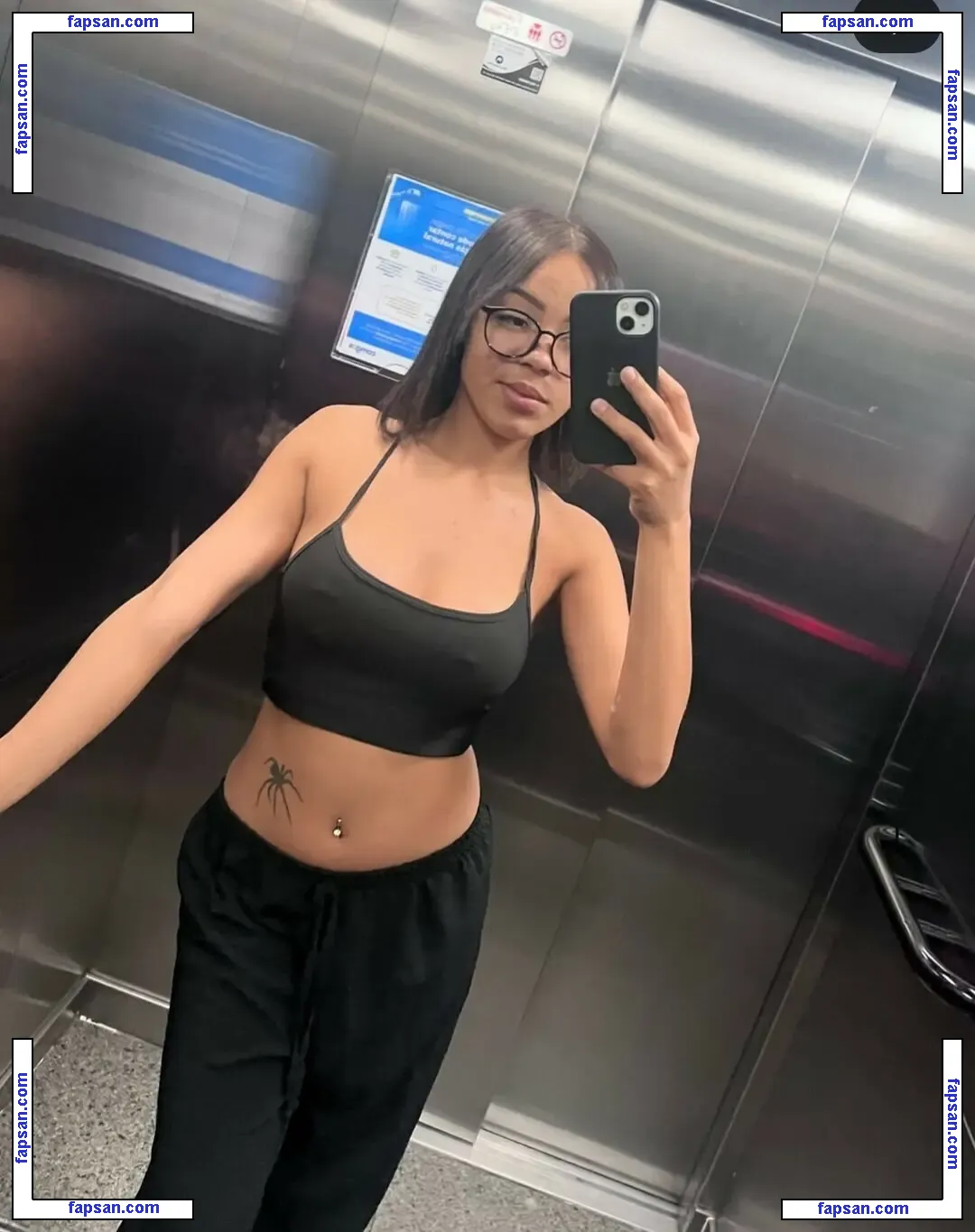 Aline Vasconcelos nude photo #0004 from OnlyFans