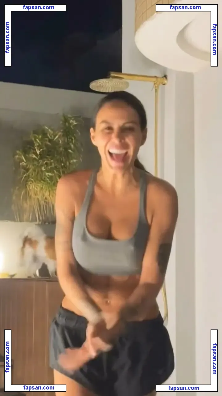 Alinne Rosa nude photo #0041 from OnlyFans