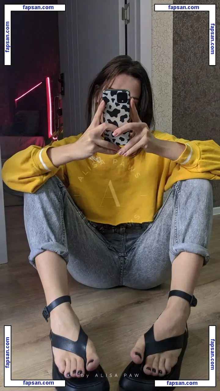 Alisa Paws nude photo #0016 from OnlyFans
