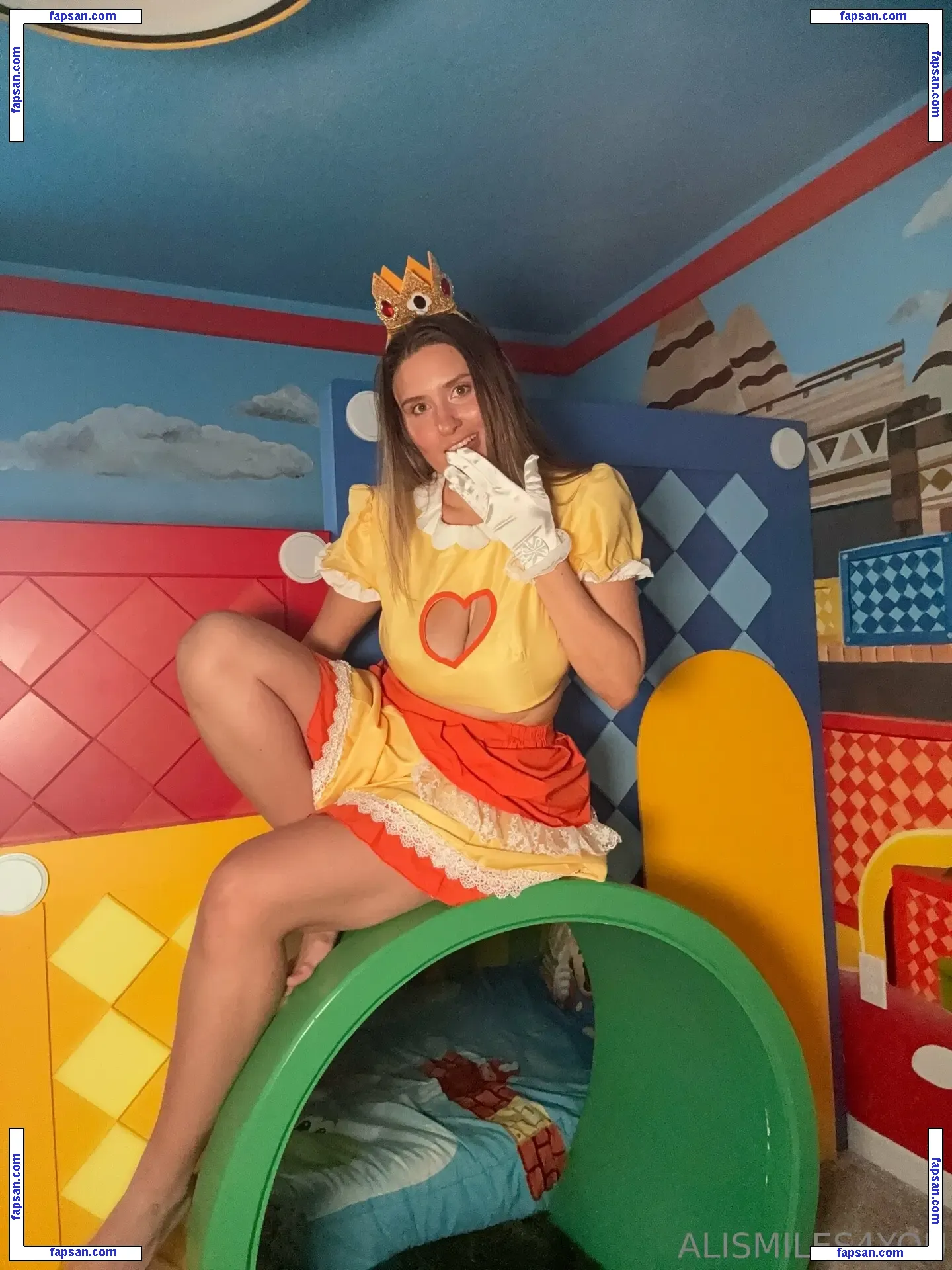 alismiles4you nude photo #0040 from OnlyFans