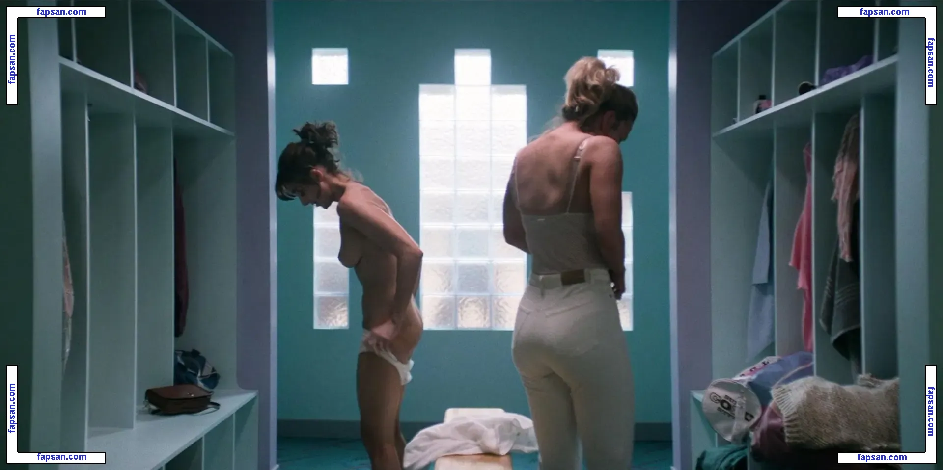 Alison Brie nude photo #0378 from OnlyFans