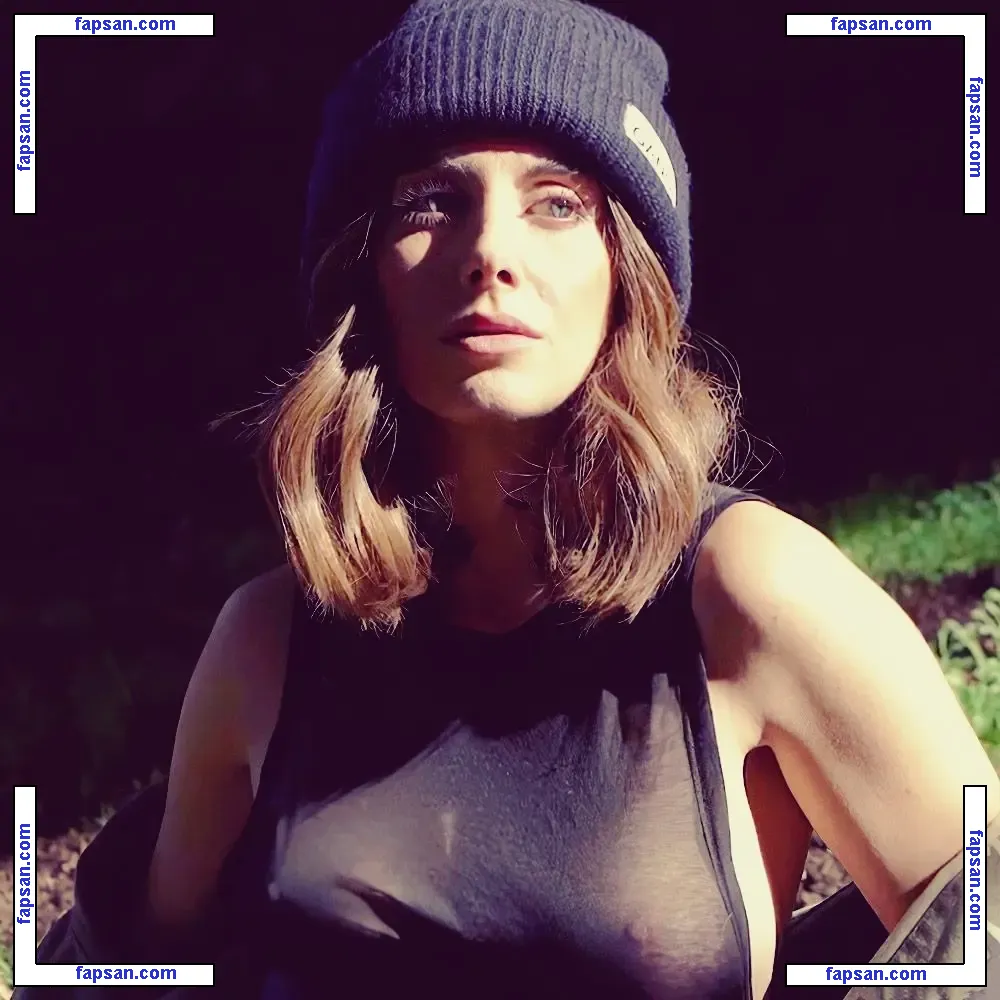 Alison Brie nude photo #0502 from OnlyFans