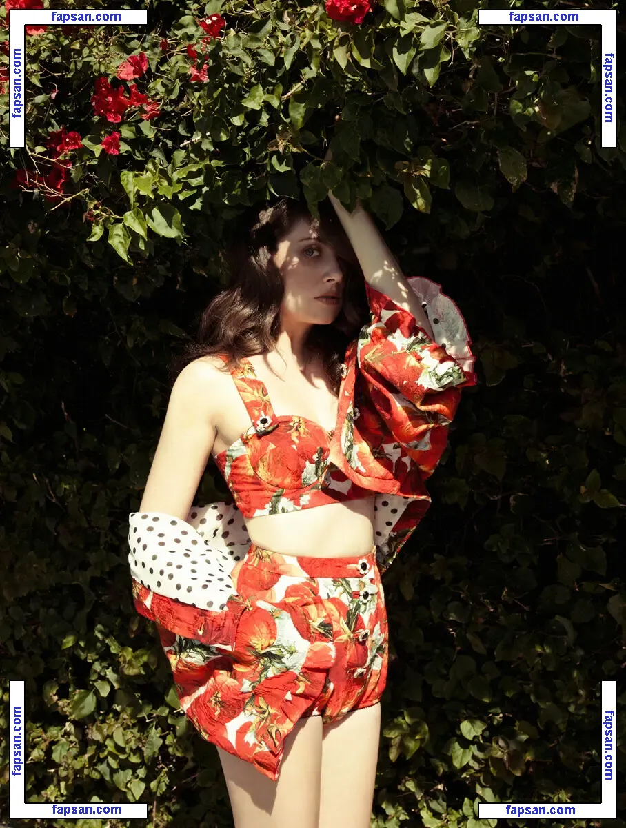Alison Brie nude photo #0864 from OnlyFans