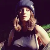 Alison Brie nude #0502