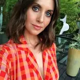 Alison Brie голая #0634