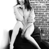 Alison Brie nude #0779
