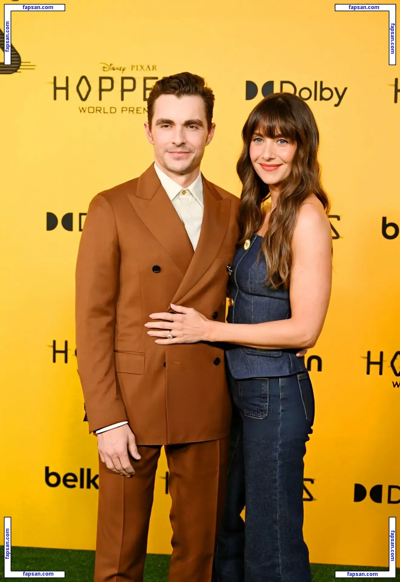 Alison Brie голая фото #1489 с Онлифанс