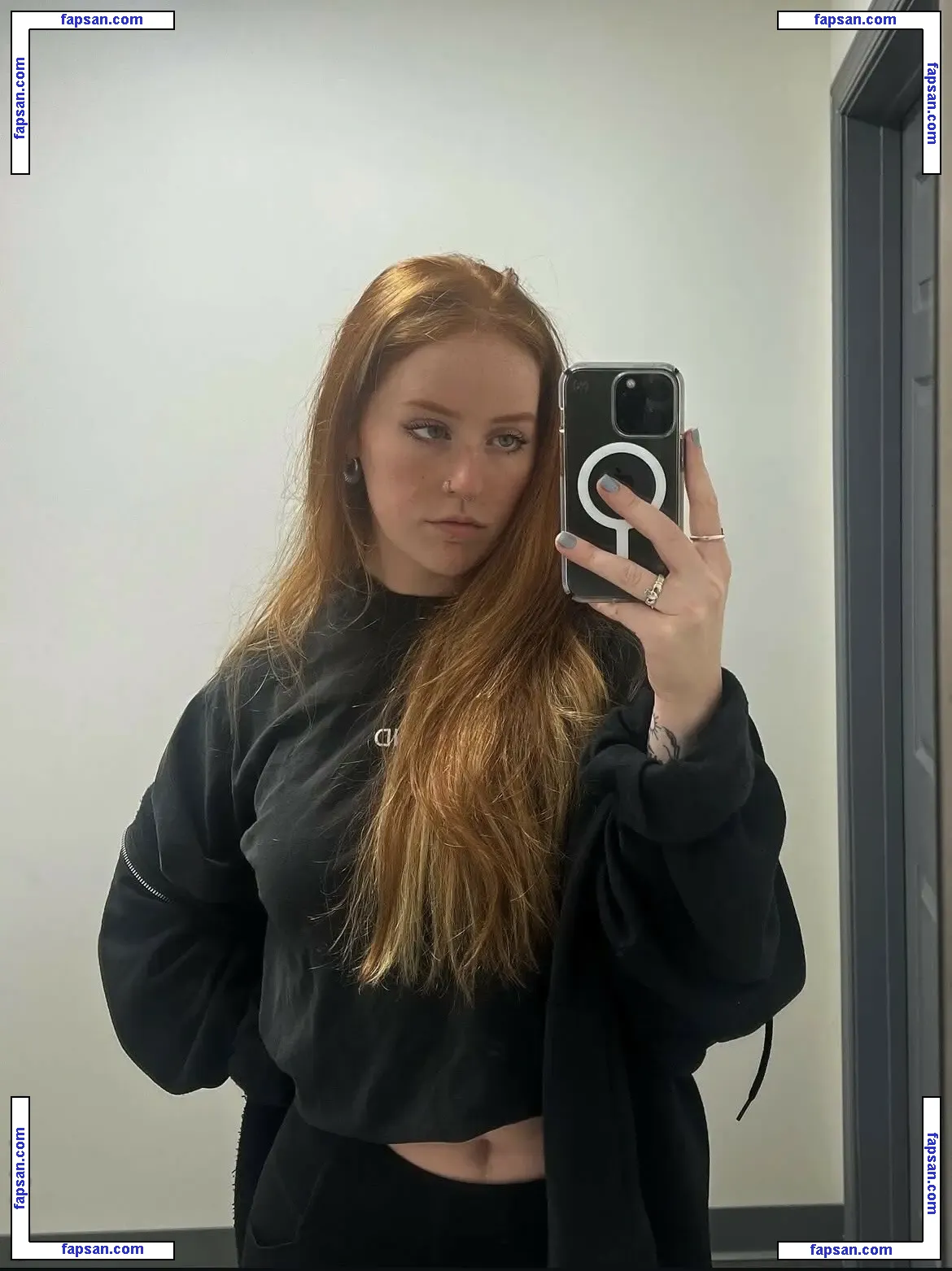 Alison Schmitt nude photo #0002 from OnlyFans