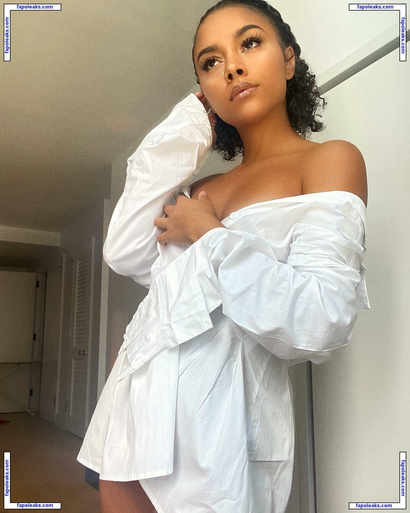 Alix Lapri / thealixlapri nude photo #0026 from OnlyFans