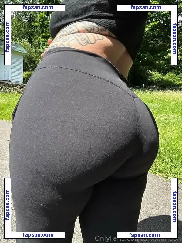 alixm00n nude photo #0009 from OnlyFans