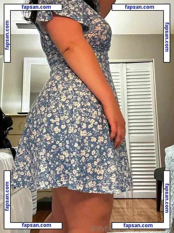 alixm00n nude photo #0026 from OnlyFans