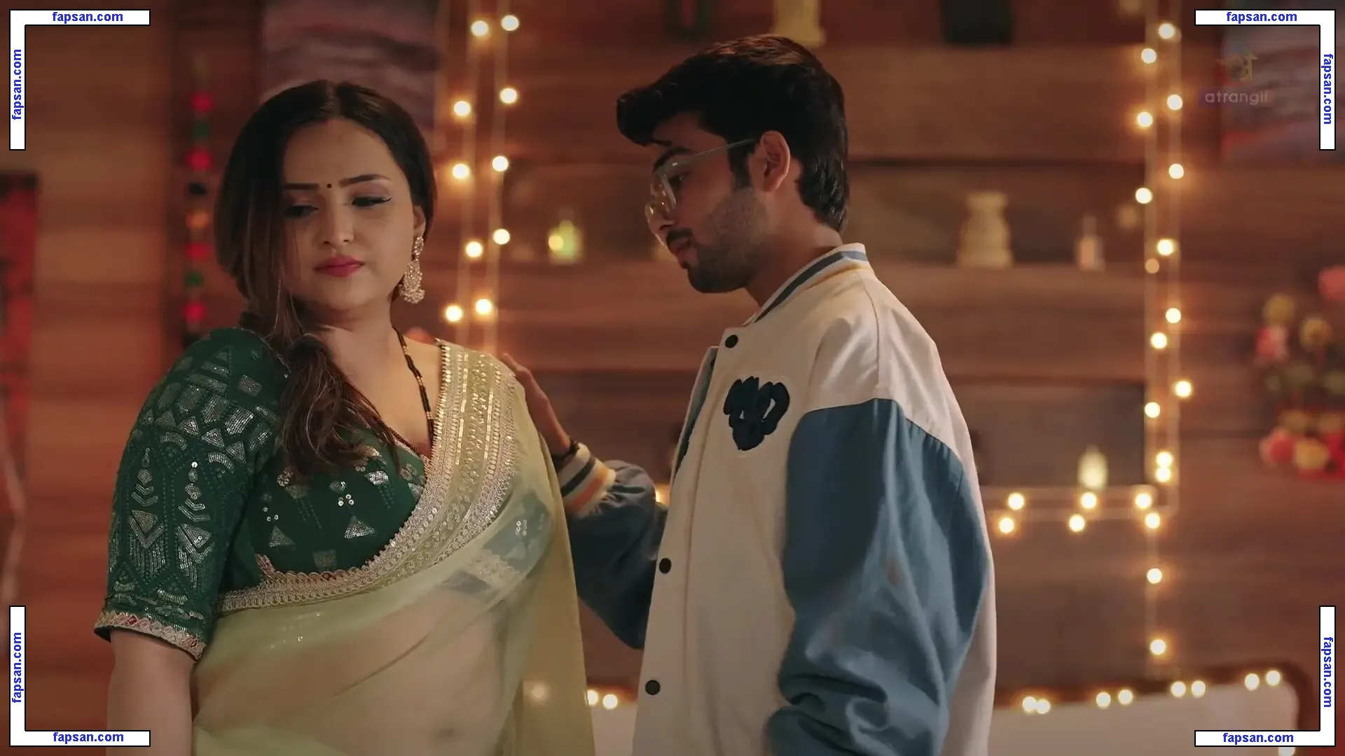 Aliya Naaz голая фото #0008 с Онлифанс