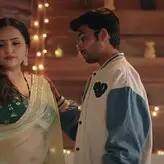 Aliya Naaz голая #0008